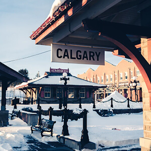 An image of Calgary sign in winter at a local attraction