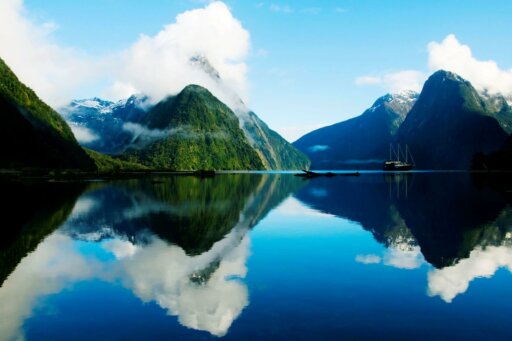 Milford sound, fiordland, new zealand