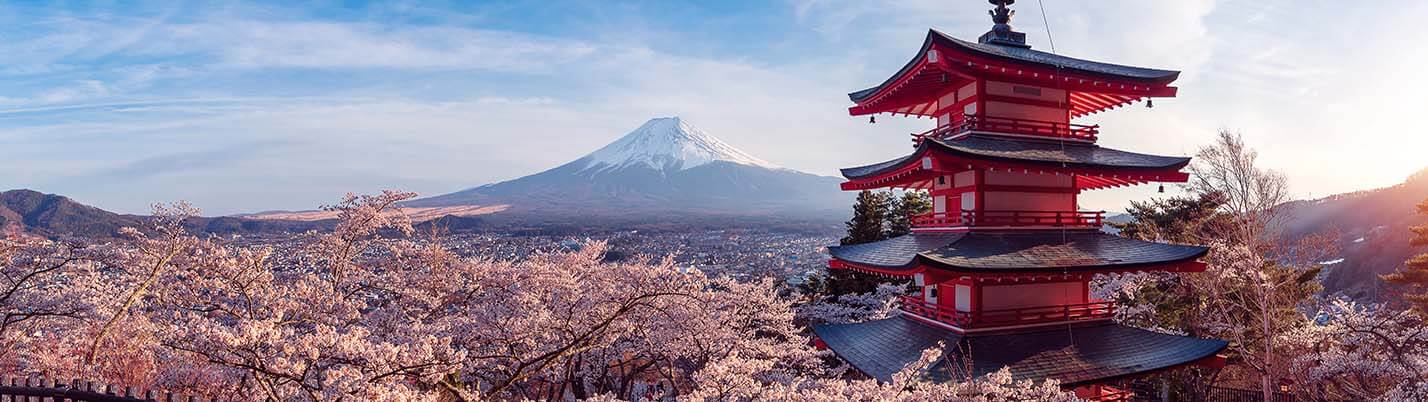 Chureito-red-pagoda Japan