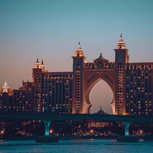 Atlantis the Palm Hotel, with the faint glow of sunset behind